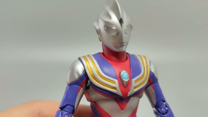 【Wanmo Tang】ประติมากรรมกระดูกแท้อุลตร้าแมน Tiga Bandai SHF อาจพิมพ์ซ้ำการแกะกล่องร่วมกัน