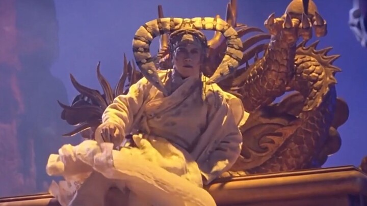 Childhood Shadow! The old eunuch who stole the baby from the magic palace, even the three goddesses 