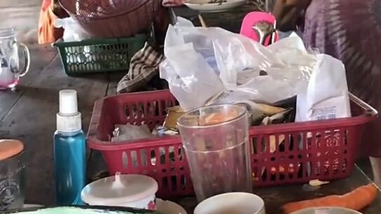 pagi dengan secangkir kopi