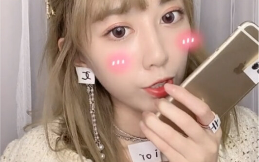 Gadis Tianjin tidak cocok jadi sosialita yang ikut arisan belanja