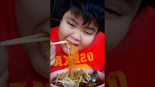 หายจากยูทูปไปนานเพราะอะไร ก๋วยเตี๋ยวไก่ บุฟเฟ่ เช่นเคย