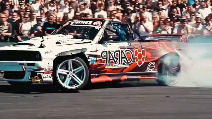 The Art of Precision: BMW M3 Drift