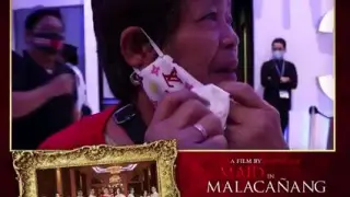 si nanay,na touch after napanuod nya ang movie (maid in malacañang)😍