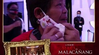 si nanay,na touch after napanuod nya ang movie (maid in malacañang)😍