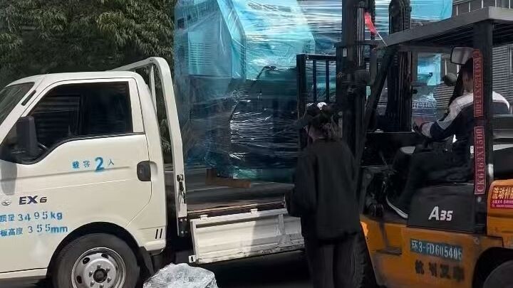 CK6140/1000 CNC lathe delivery [rose][rose][rose][rose][rose]