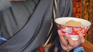 早上赶时间来不及煮早餐，或者怕膨胀在健身的，都可以吃糌粑
