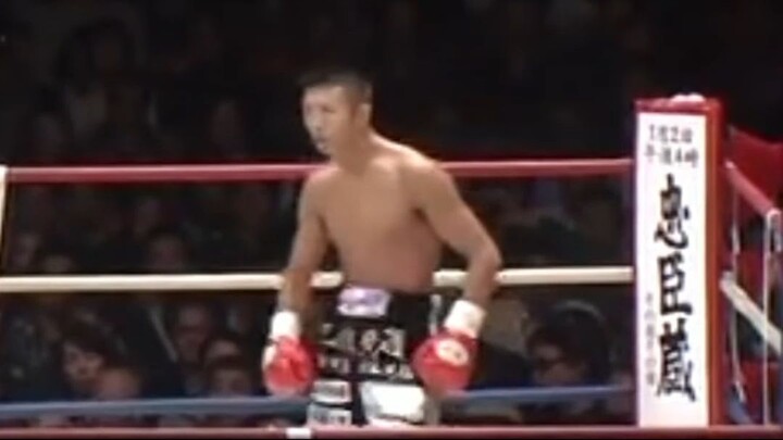 Takashi Uchiyama (Jap) vs Jorge Solis (Mex) - titutlo mundial super pluma de la AMB