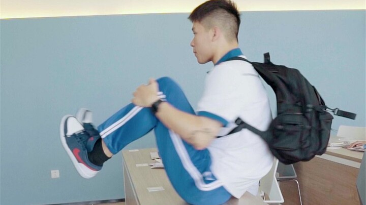 Being late isn’t scary—what’s truly terrifying is getting caught and not even realizing it!