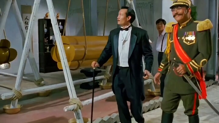 Quan tài chạm đất, cả nhà xui xẻo: Trích đoạn đặc sắc từ “Tân Zombi Tiên Sinh”