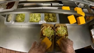 McDonald's working day: making 200 cheeseburgers in a row during lunch rush