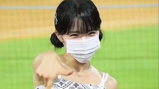 “李多惠”她笑到我心里去了！啦啦队爱情企鹅！特别表演  直拍220709