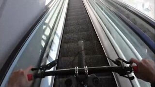 难走的路从不拥挤