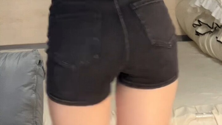 ซีซี: สะบัดหลัง~