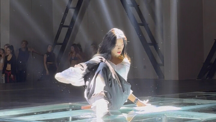 《I Like U》Koreografi oleh Pupu, akhirnya lebih banyak orang melihat cinta tari ini, sangat mengharuk