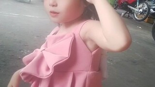 ang batang mahilig mag tiktok