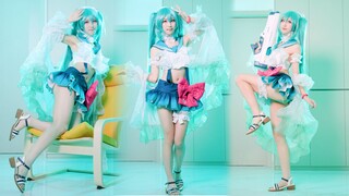 Late night fitting ~ Hatsune Miku in a brand new swimsuit♡ Summer is far from over♡