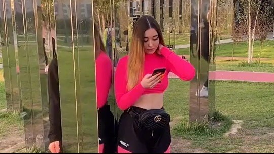 A GIRL FALLS IN LOVE WITH A GIRL 😨