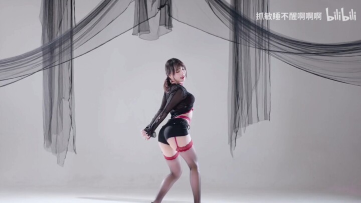 The puppet controlled by Zha Min is considered one of the best masterpieces.