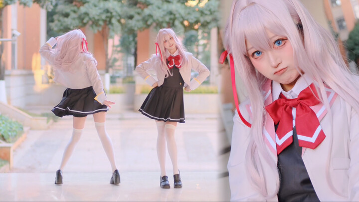 Hadiah baru untuk teman sekelas Ellie ❤️: Ingin jadi No.1-mu!