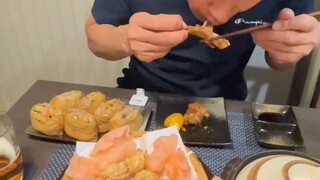 豪赤一郎后脑勺为啥头发少？因为有反骨