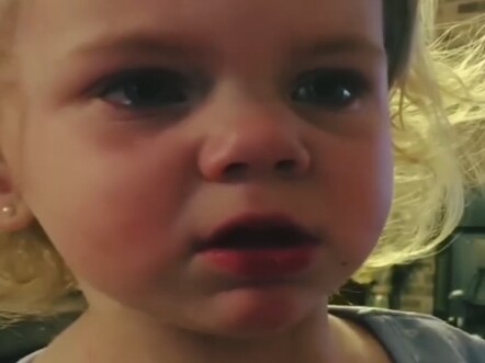 Ayah melarang putrinya punya pacar, dan putrinya langsung hancur di tempat...