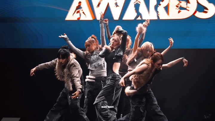 Đoàn múa Hàn Quốc Teambebe biểu diễn tại giải thưởng Choreo – Lick the beat