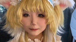 At a comic exhibition in a small county, two young ladies who were not popular were gently broken