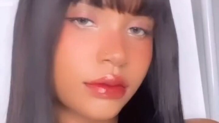 When Black Girls Try Asian Pure Desire Makeup for the First Time