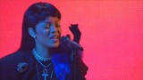 Rihanna Offkey, she can't sing