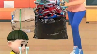 妈妈把图图的奥特曼玩具都卖了