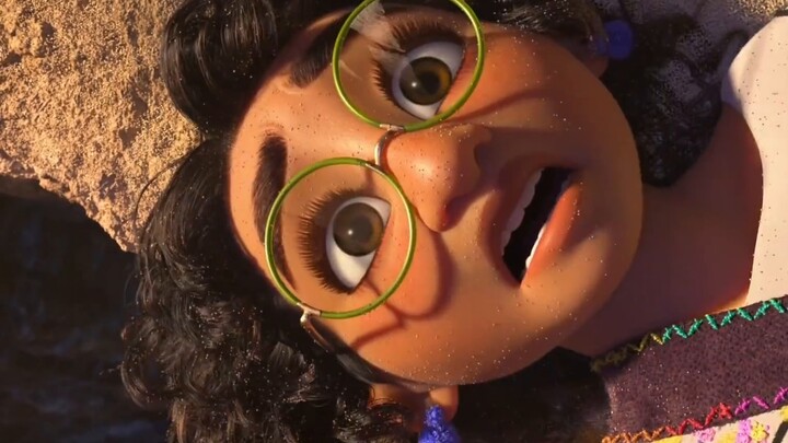 【البيت السحري】 الفرق بين الرواية الرسمية لفيلم "البيت السحري" والفيلم نفسه