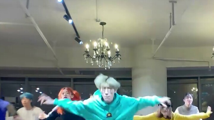 [Daily Snaps] Completed in 4 hours: BTS-21st Century Girl Daily Class Snaps | BTS Dance Teaching