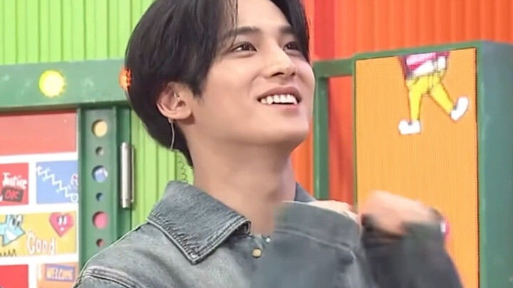[Kim Min-kyu] “You’ve shattered my preconceived notions about the world.”