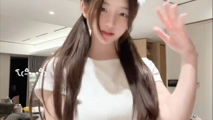 การเต้นประจำวันของนักเรียนหัวกะทิน่ารักน่าเอ็นดู