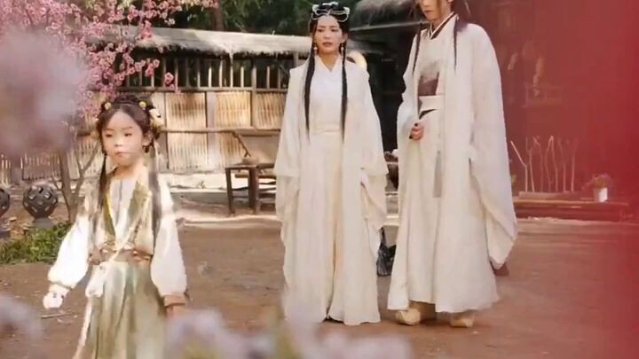 หนุ่มปัดสาวอายุ 4 ปีลงภูเขาแรกวัน พบจักรพรรดิป่วยหนักใกล้ตาย