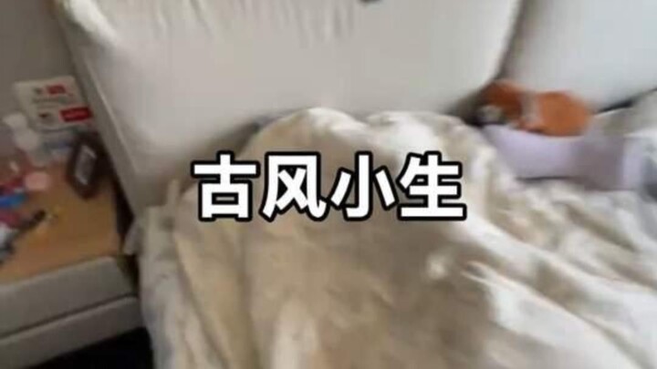 Thanh xuân không có giá, hôm nay nhan sắc bùng nổ