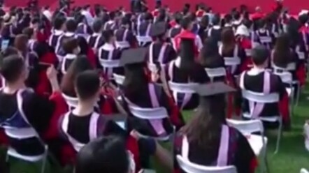 Professor Ai’s Peking University lecture was “snapped up” in seconds.