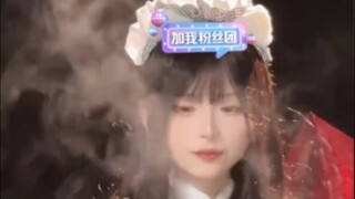 ถูหนางแสดงบทฮวงเพียนนั่นเอง