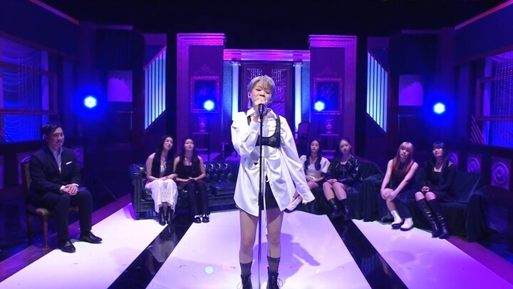 HANA member Jisoo sang a cover of Chanmina's song Tokyo 4AM on the show