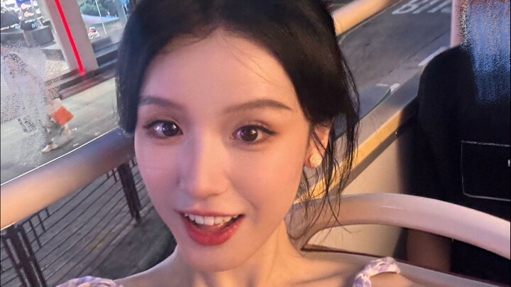 有一种爸妈出差大半夜一个人在家嗨起来的爽感