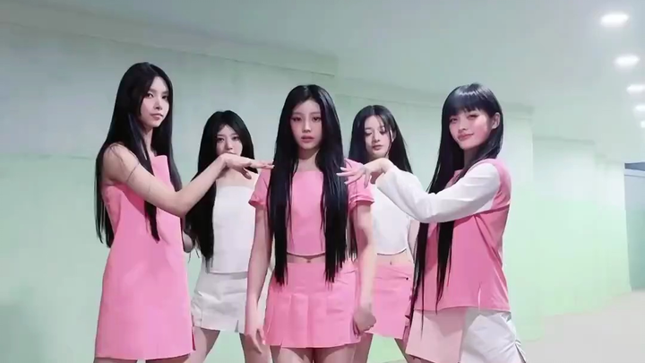 تحدي الرقص 12 لأغنية ILLIT «Magnetic»