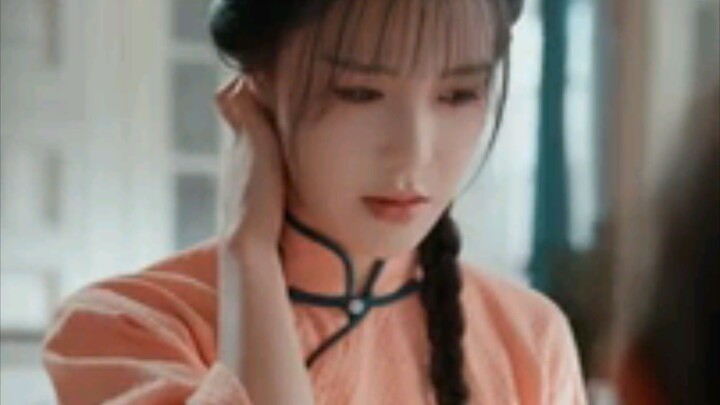 106.Cold mafia boss rejects all women but falls for the girl with a plum birthmark on her shoulder!