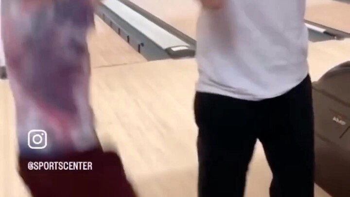 Jabat tangan paling mulus sepanjang sejarah,