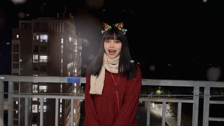 Come feel the Christmas spirit! Super sweet cover of the classic Divine Comedy "Mistletoe" cover Jus