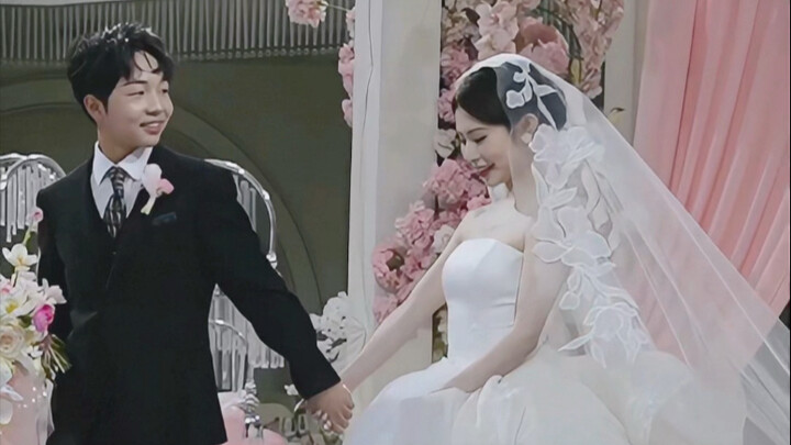 From now on, you can all call me Mrs. Xiao!