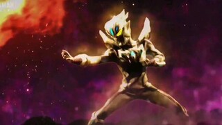 As expected of Tsuburaya's own son, there are three types of shining forms alone