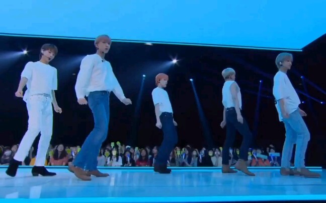 Tarian Cover NCT DREAM dari lagu “RUN.WAV” + nyanyian tanpa musik “Bye My First” oleh Renjun dan Che