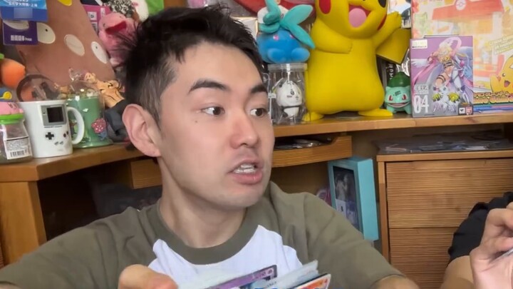 This Pokémon 2nd Anniversary gift box is so good that it makes my heart drop!!!