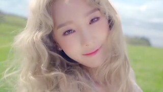 【تايان وياري】 بعد أن كشفت تايان عن إصابتها بالاكتئاب، ظهرت بشكل واضح في مقطع فيديو مع زميلتها الأصغر