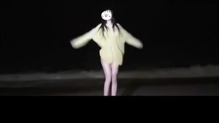 pinggulnya